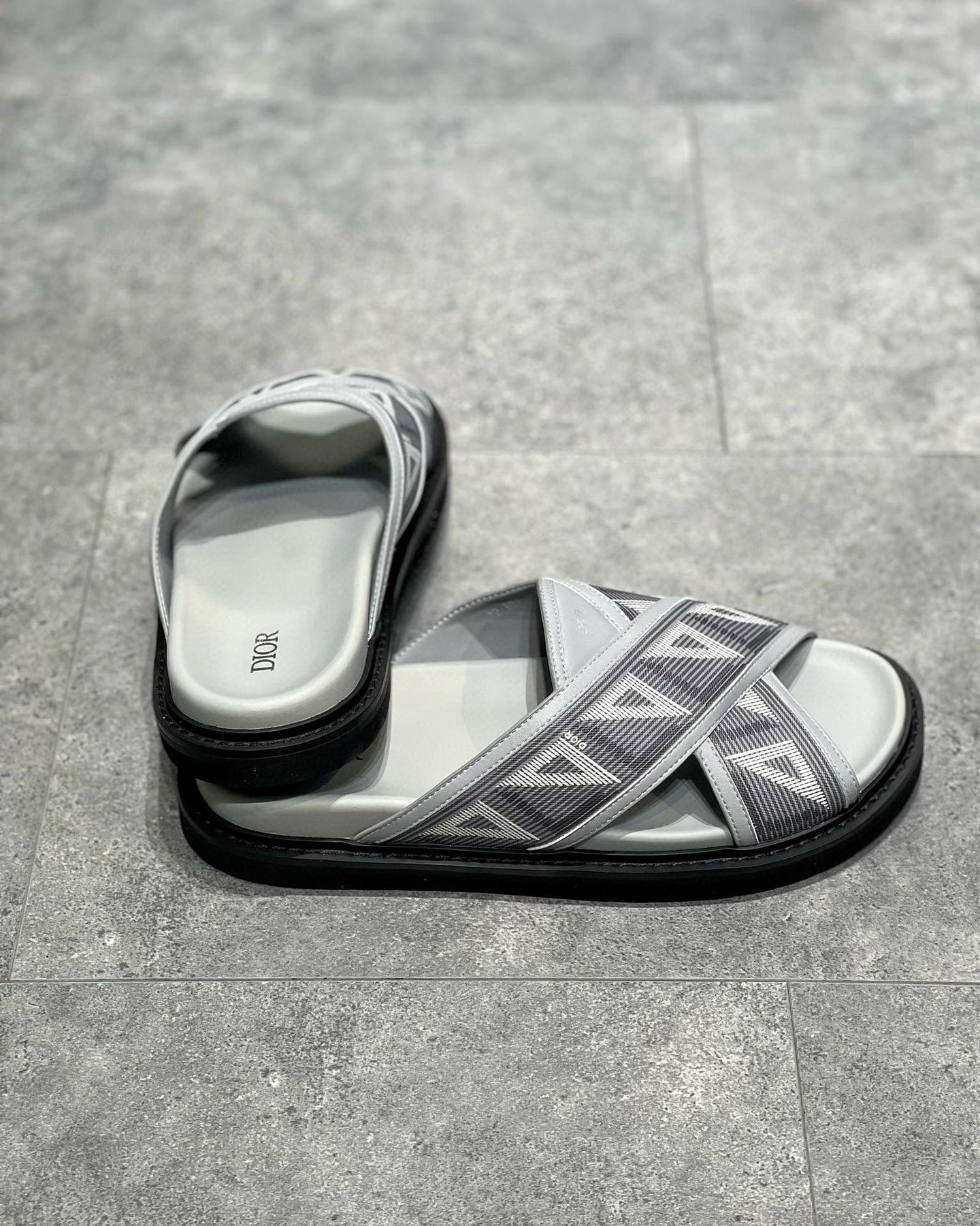 CD SANDALS