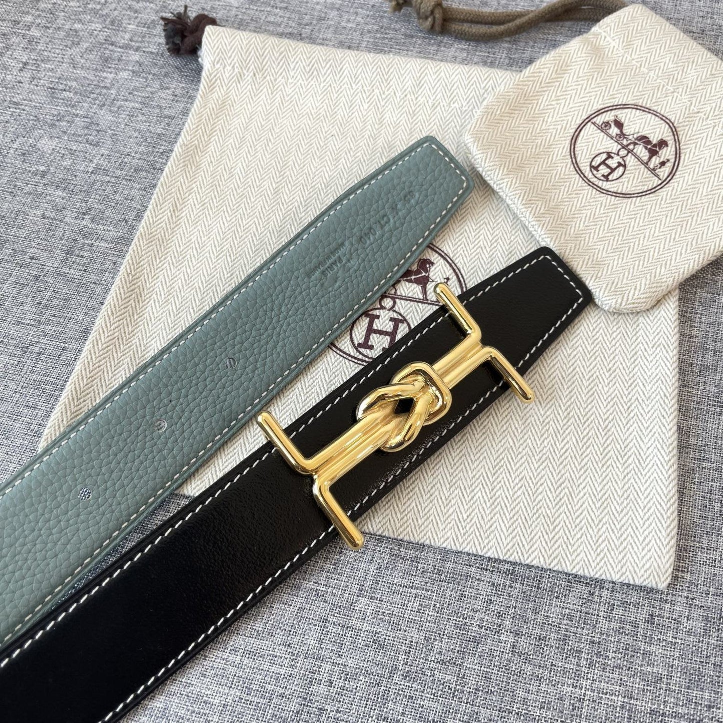 H MARIN REVERSIBLE BELT 32MM GOLD BUCKLE BLACK SKY BLUE LEATHER