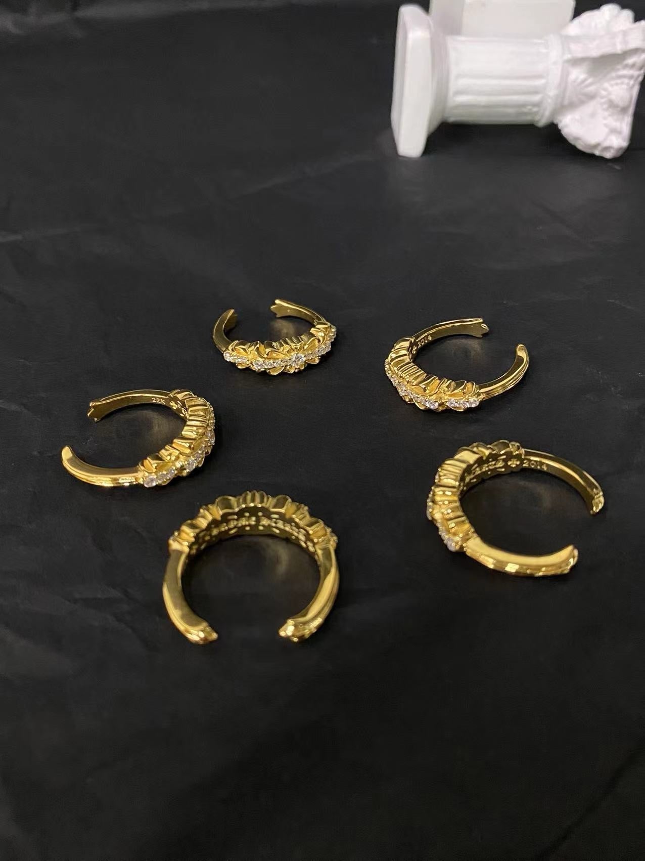 CHs Ring