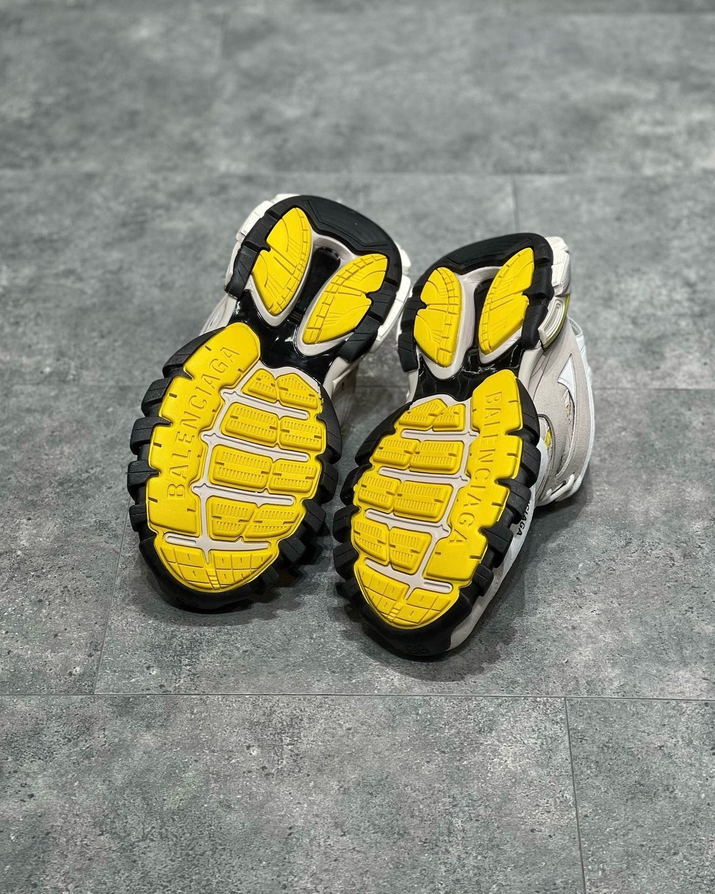 BLCG Sneakers