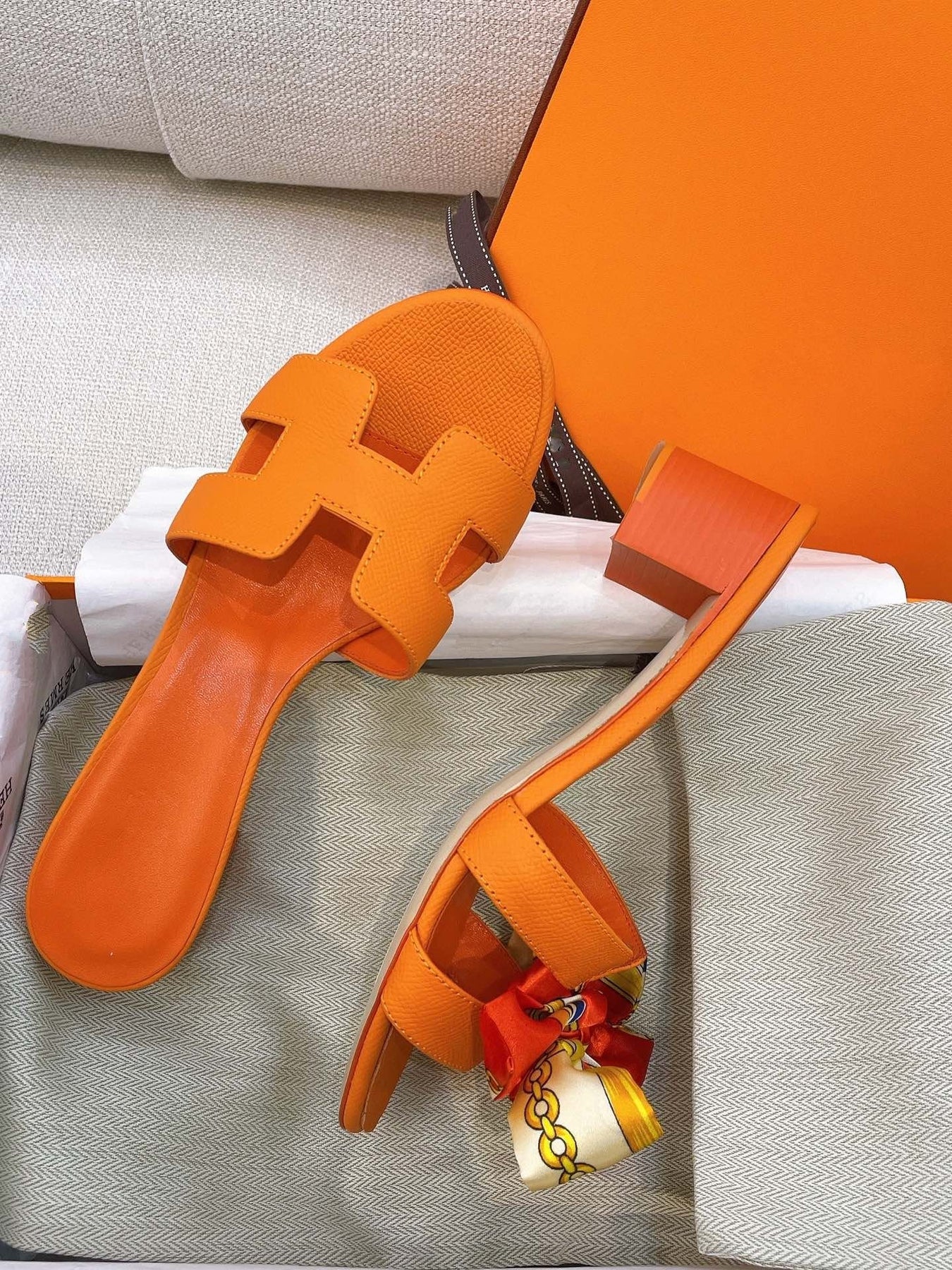 0asis Sandal Epsom Calfskin Orange