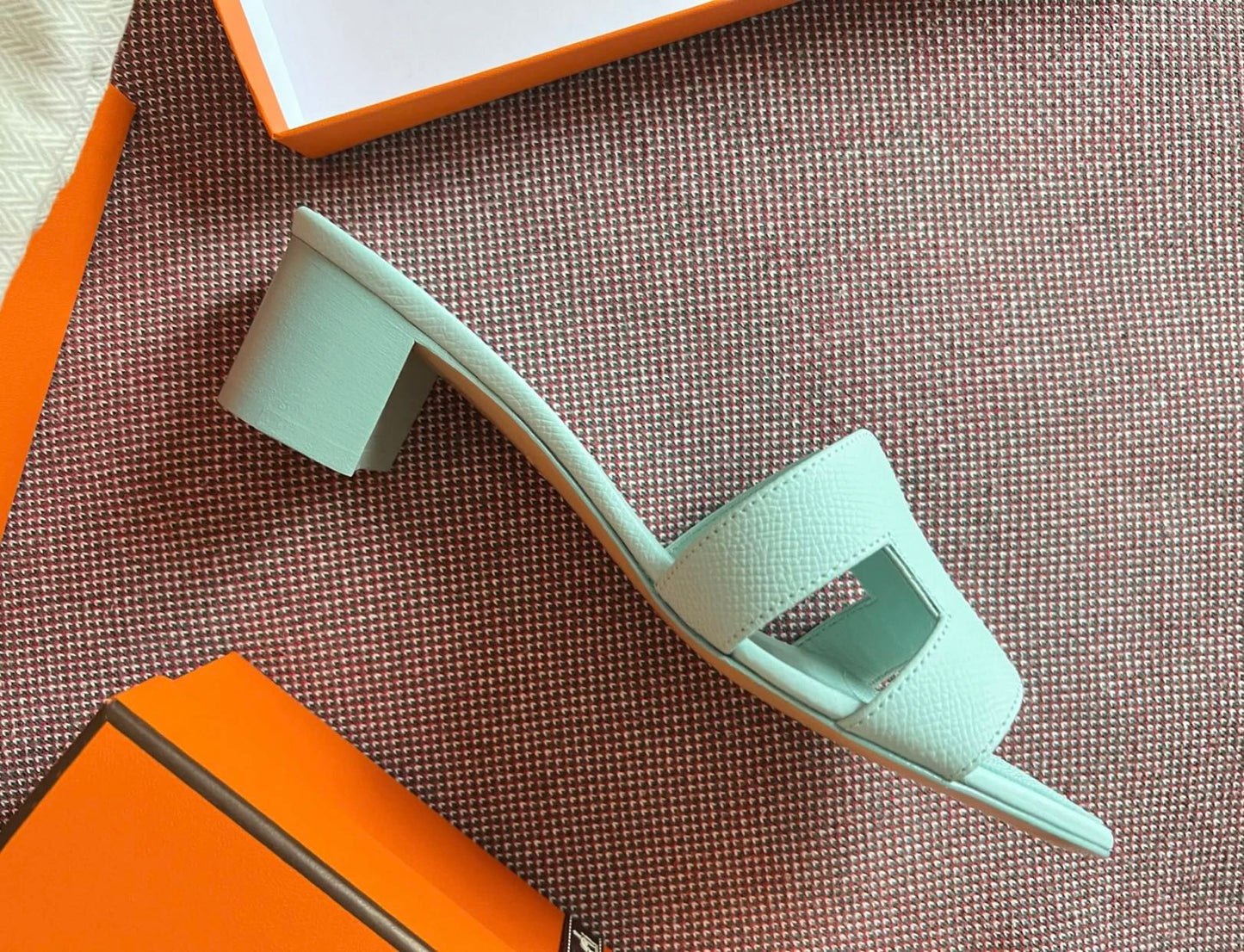 0asis Sandal Epsom Calfskin ICE