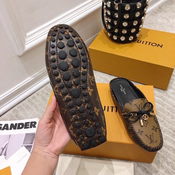 LV WOMEN'S EASY MULE IN CAMEL BROWN MONOGRAM CALFSKIN