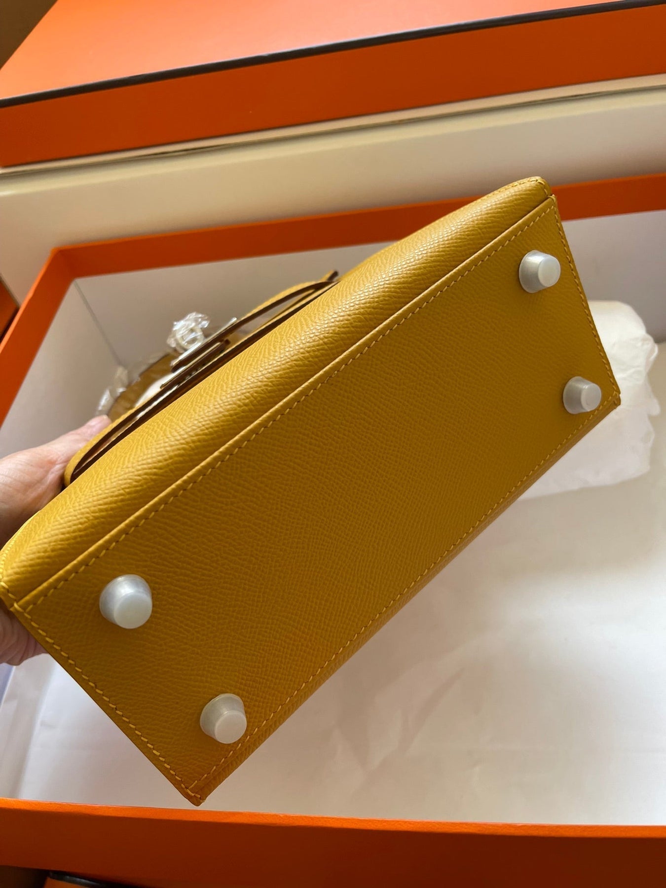 KELLY MINI 20 BAG IN DIJON YELLOW CALFSKIN WITH GOLD HARDWARE
