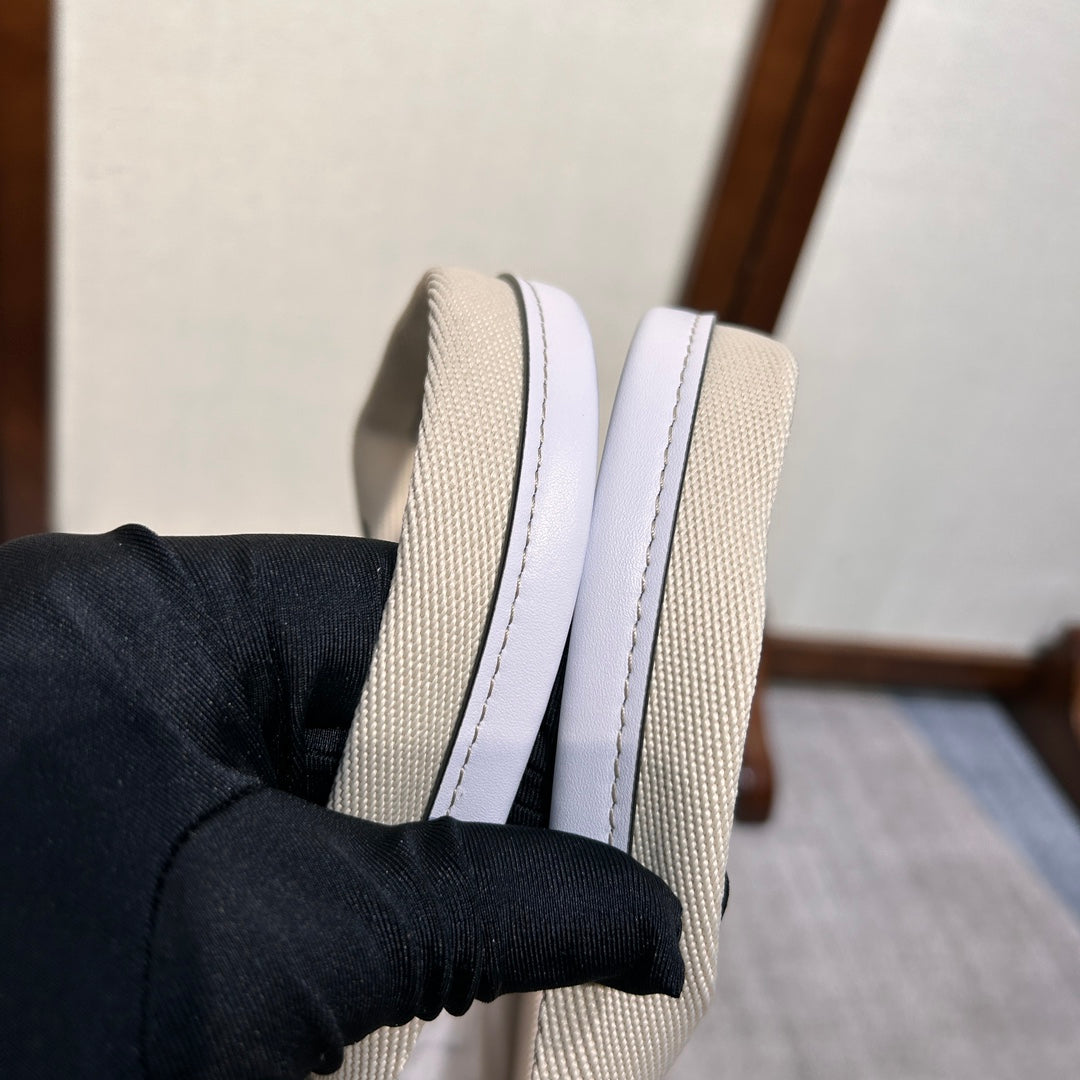 MEDIUM WOODY TOTE BAG 37 IN BEIGE LINEN CANVAS WEBBING BLACK LOGO EMBROIDER WHITE CALFSKIN