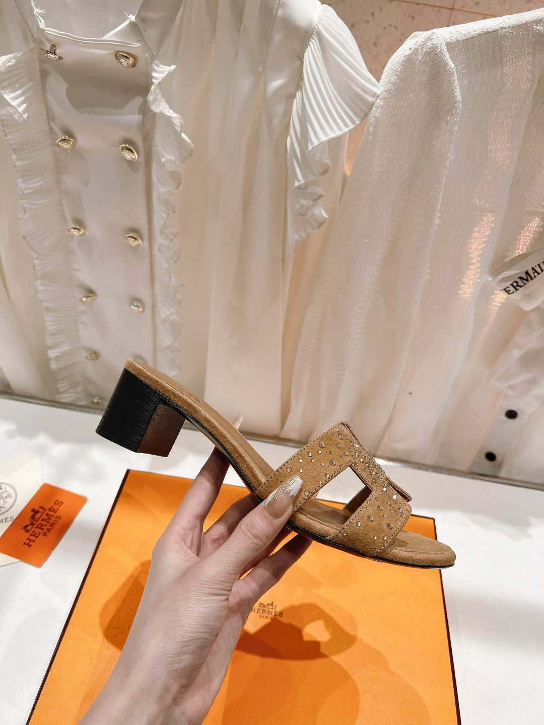 0ASIS SANDALS CARAMEL LAMBSKIN ATTACH CRYSTAL