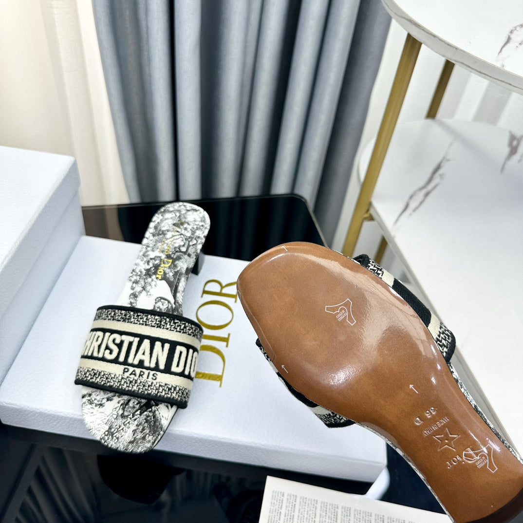 CD Mule Dway Heeled Slide 45mm Style 51