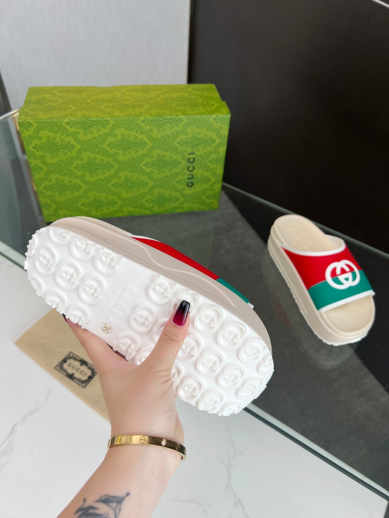 INTERLOCKING G SLIDE SANDAL IN WHITE MIX COLORFUL IMPORTED TPU