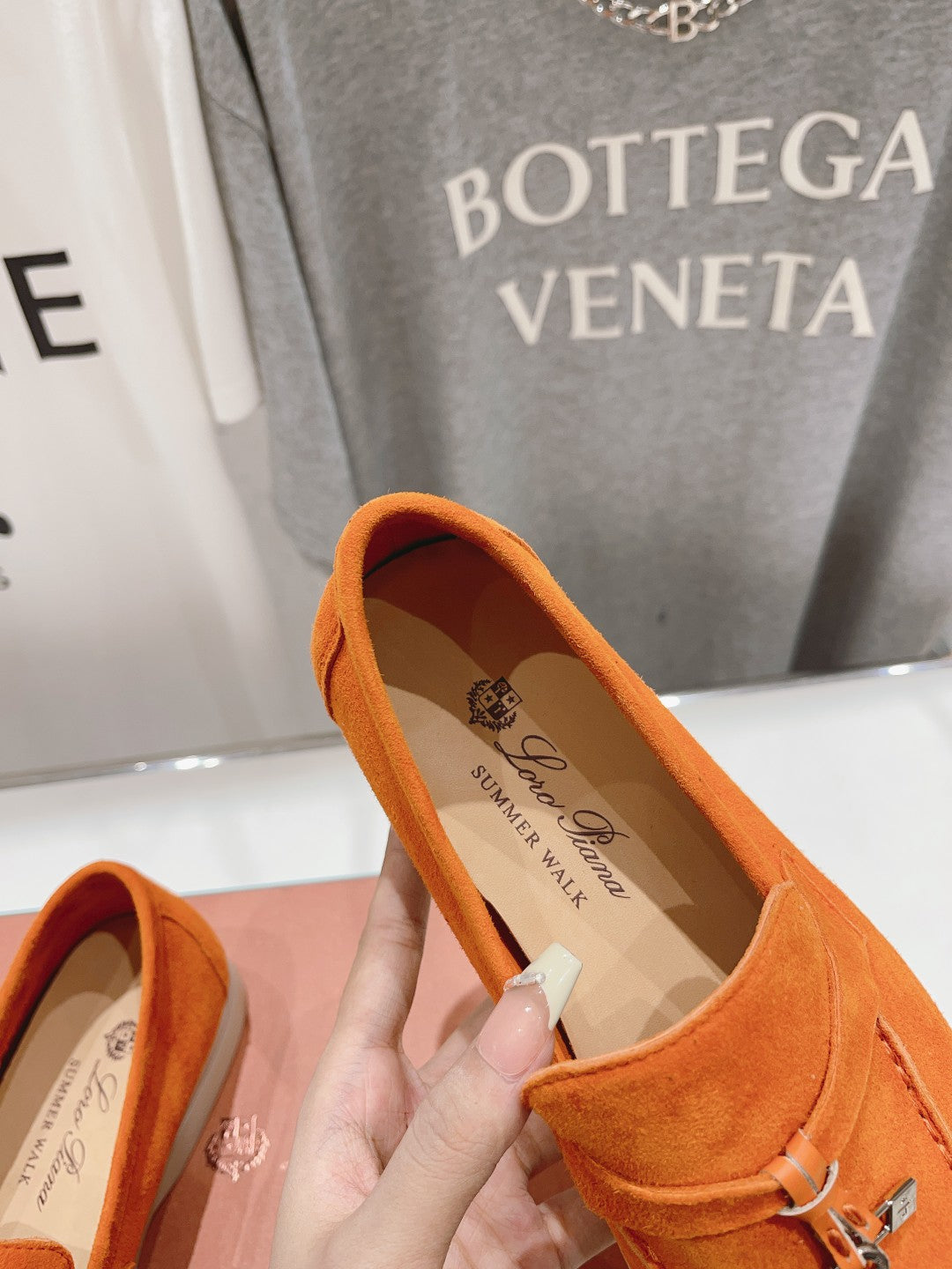 LP SUMMER CHARMS WALK LOAFERS ORANGE SUEDE