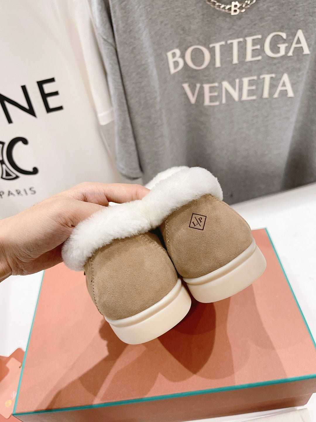 LP SUMMER CHARMS WALK LOAFERS CAMEL FLEECE