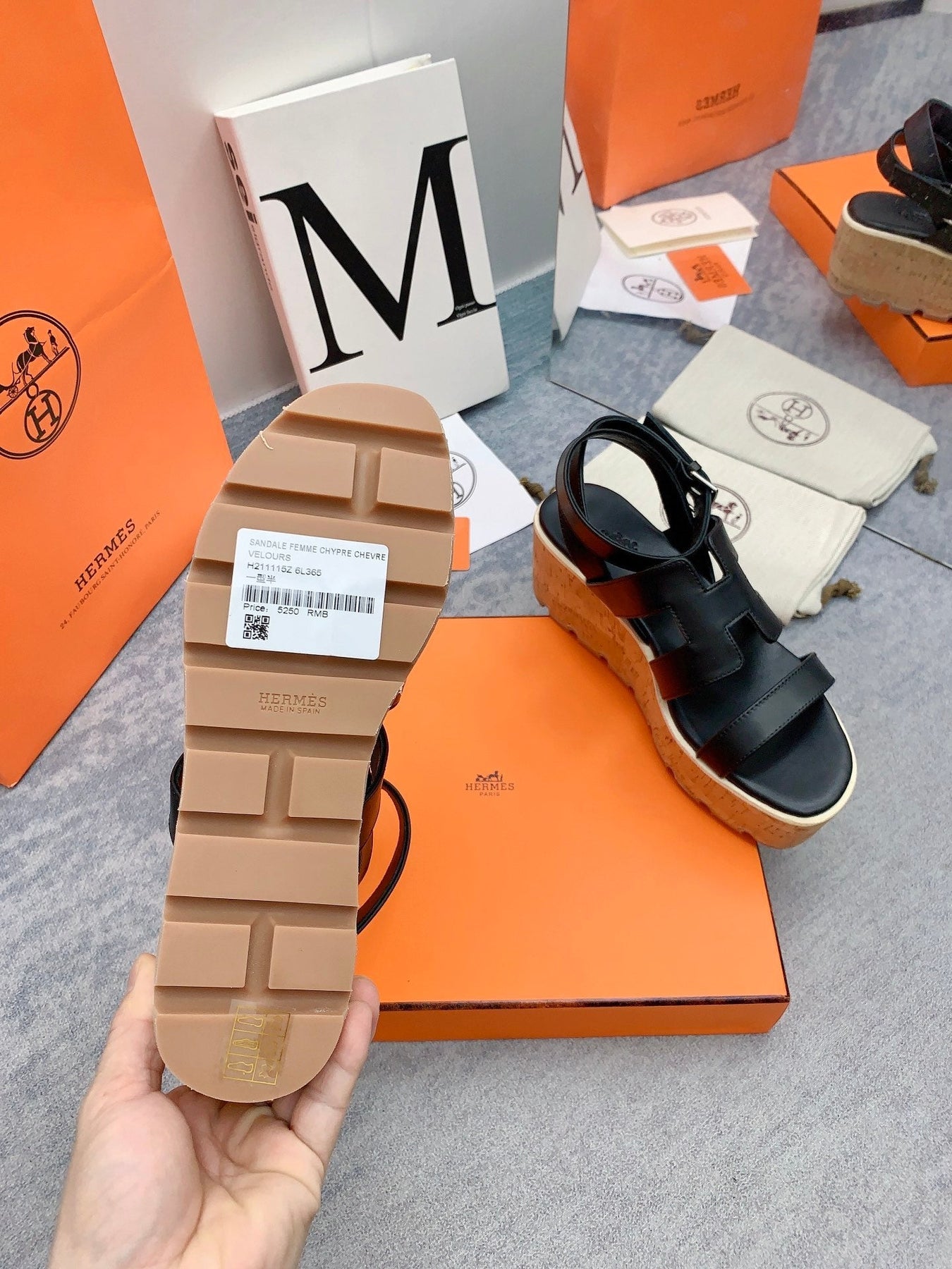 HAVANE 30 SANDAL IN BLACK CALFSKIN