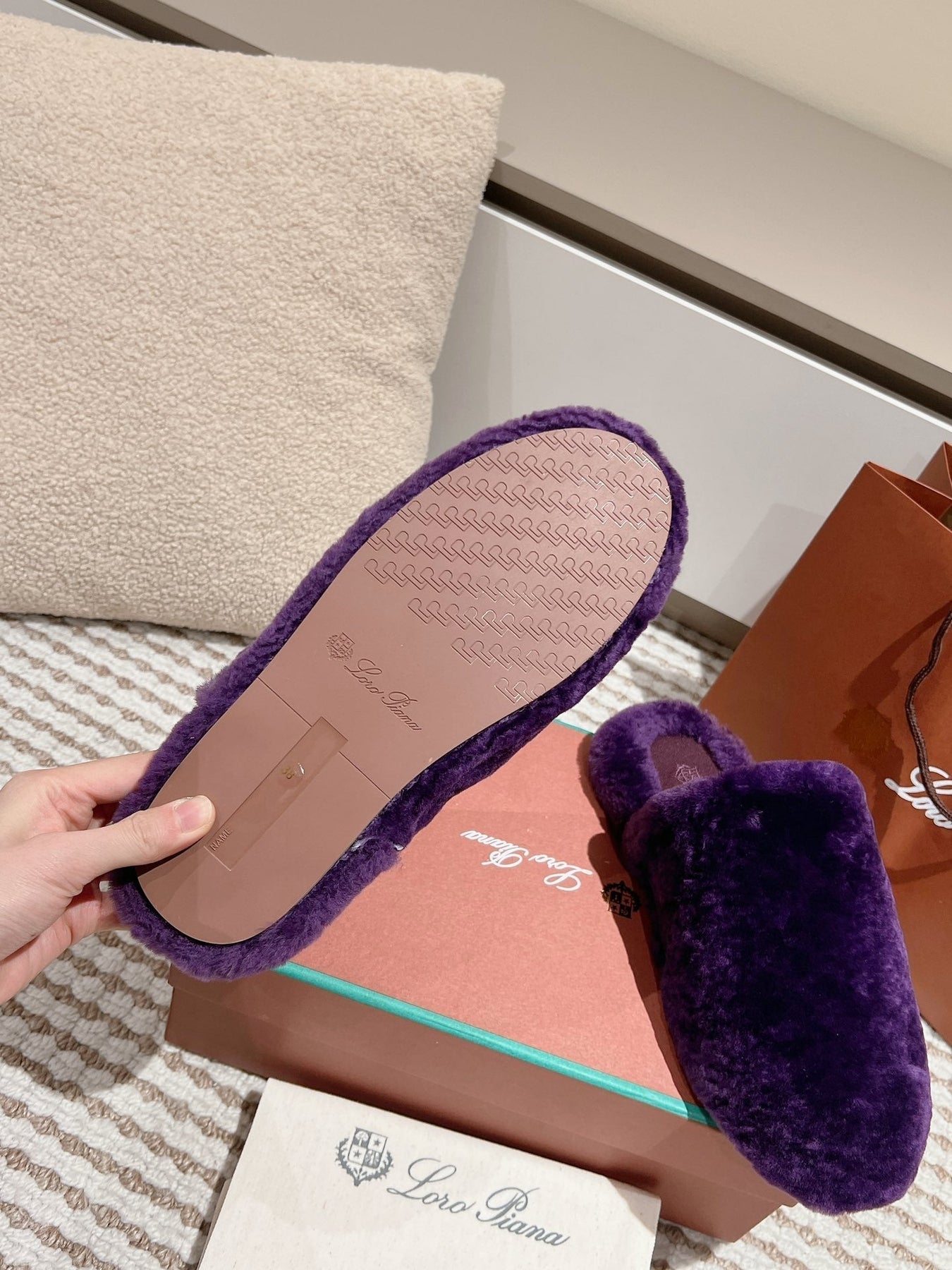 LP NATURAL WINTERCOZY WOOL VIOLET SLIPPERS