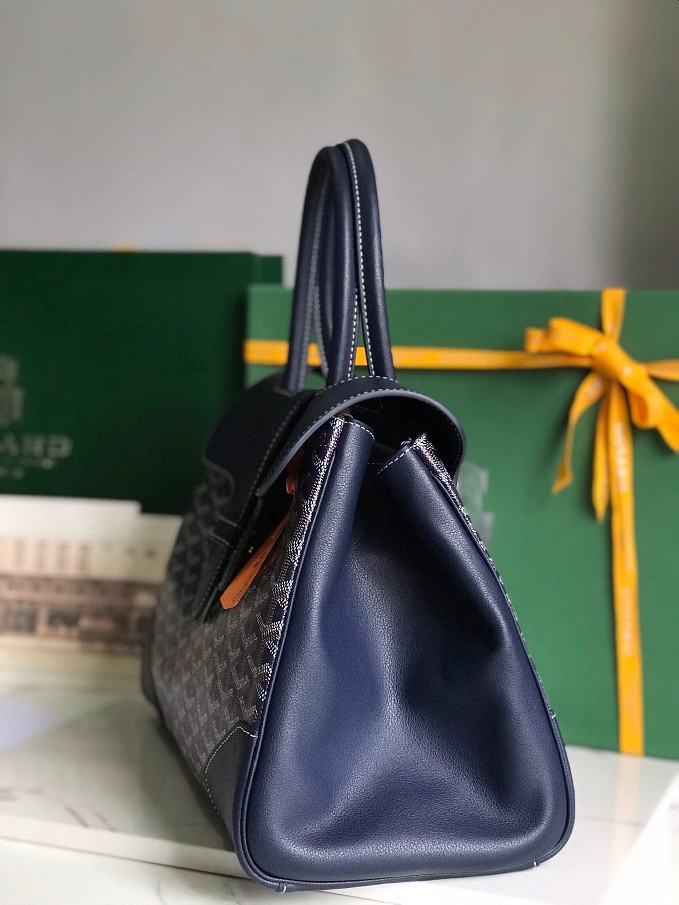 SAIGON SOUPLE BAG 34 IN NAVY BLUE GOYARDINE CANVAS AND CALFSKIN