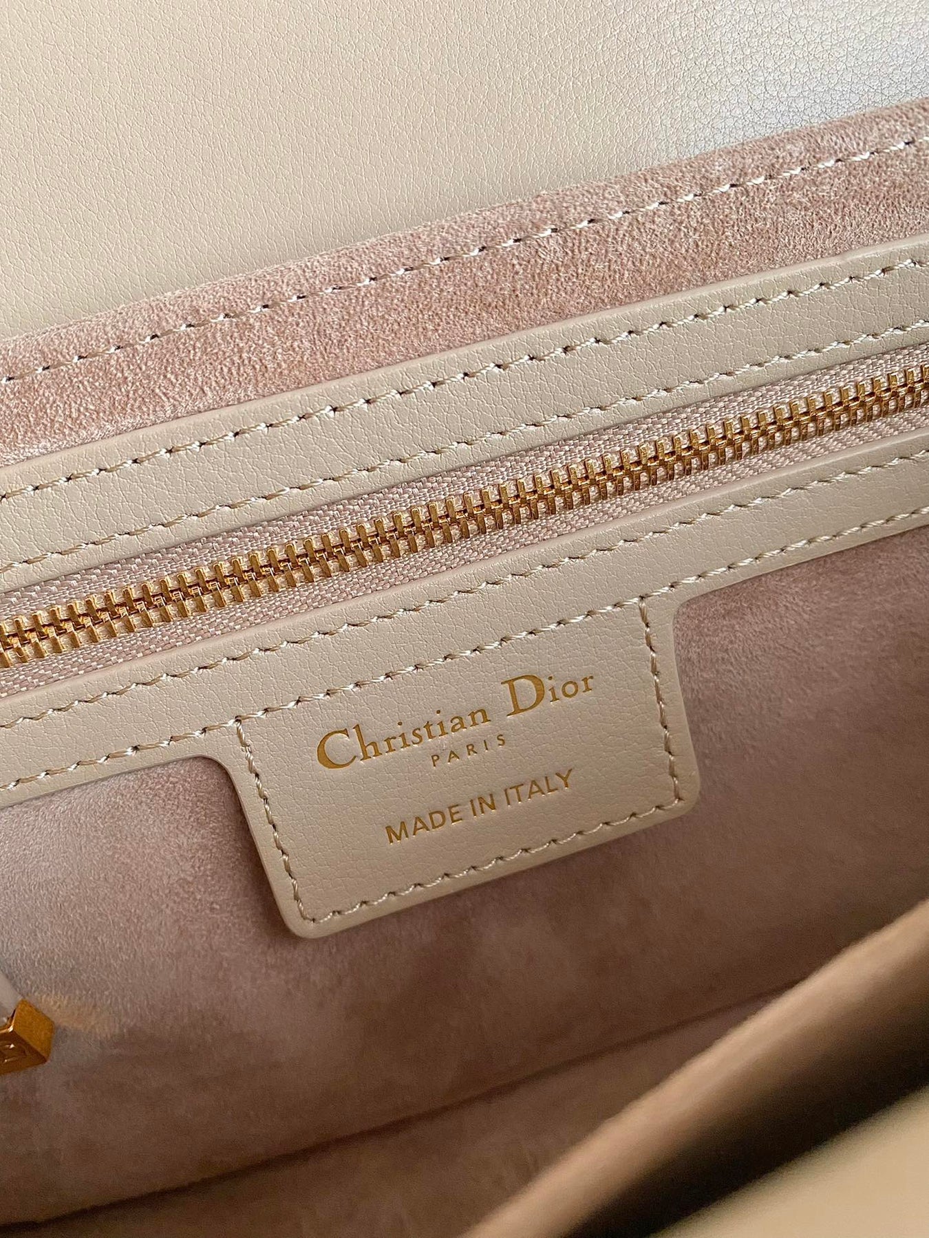 MINI JOLIE 22 BAG BEIGE CREAM CALFSKIN