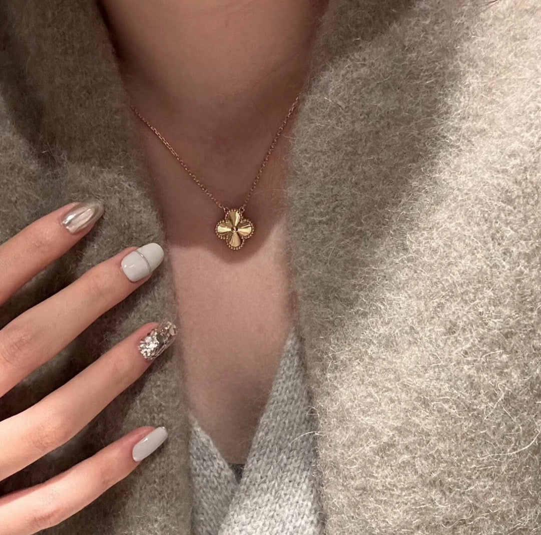 VCA Necklace