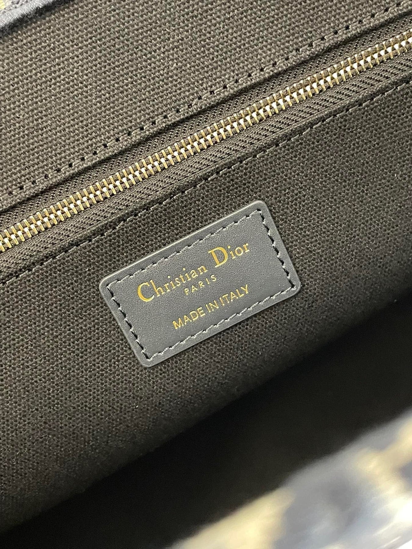 DIO Book Tote (36cm)