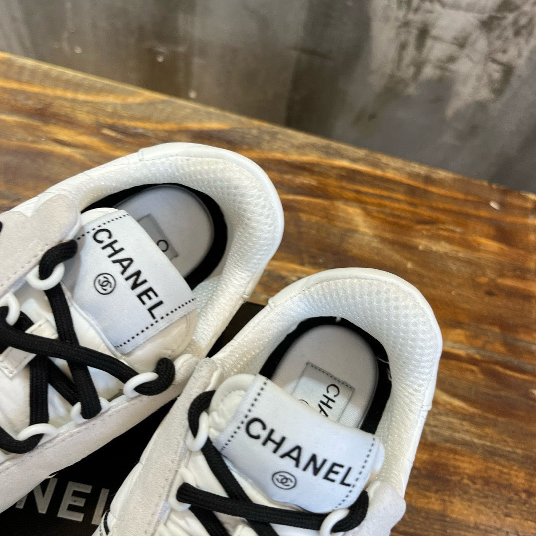 CHA Sneakers