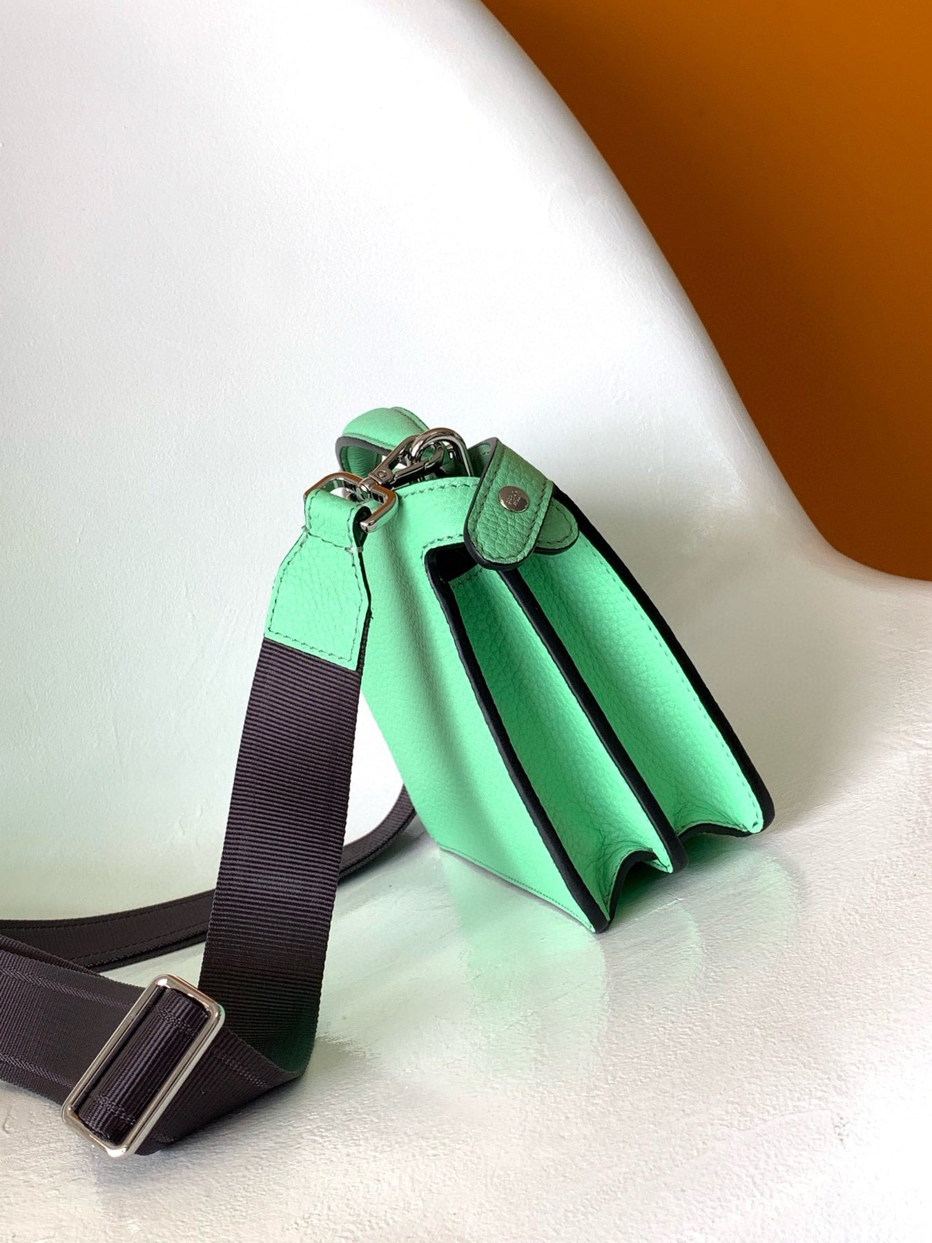 FEN PEEKABOO 21*6*14