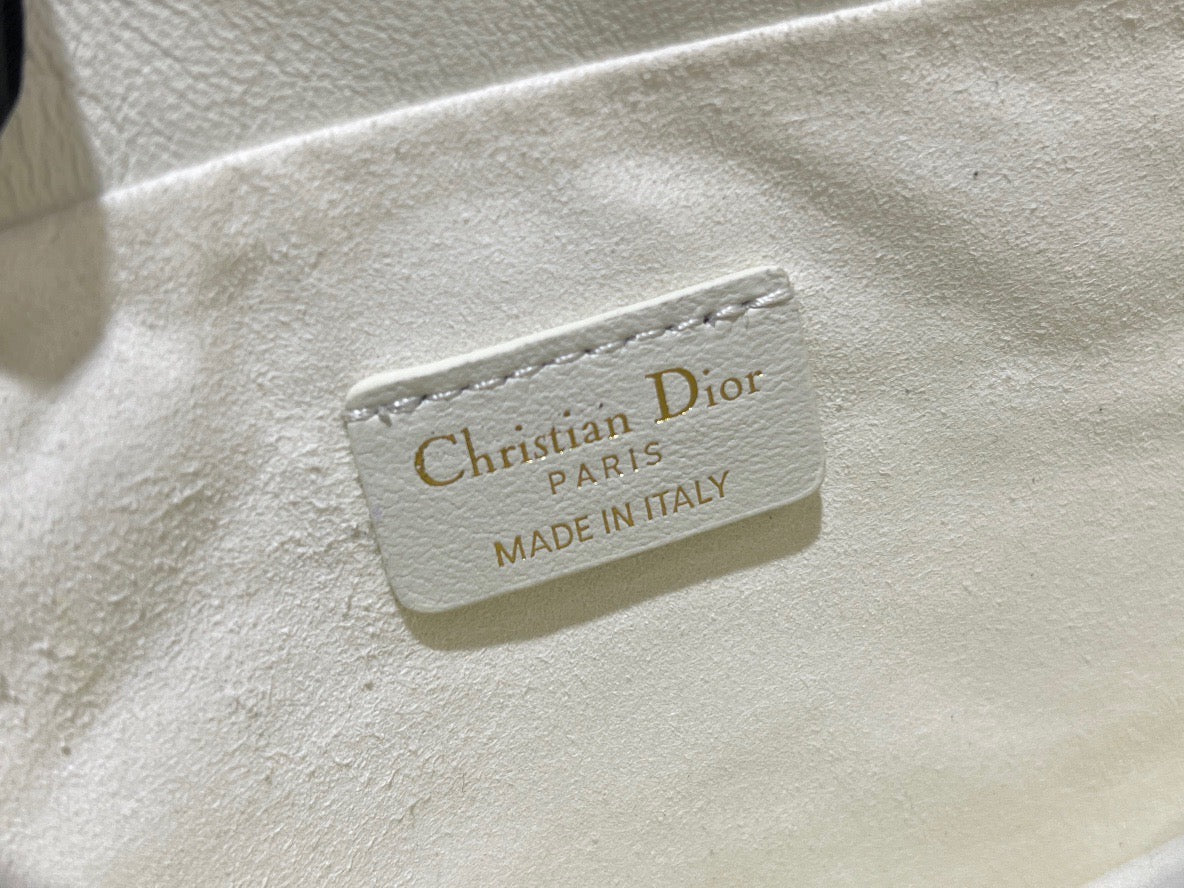 DIO Lady DIO Milly (19cm)