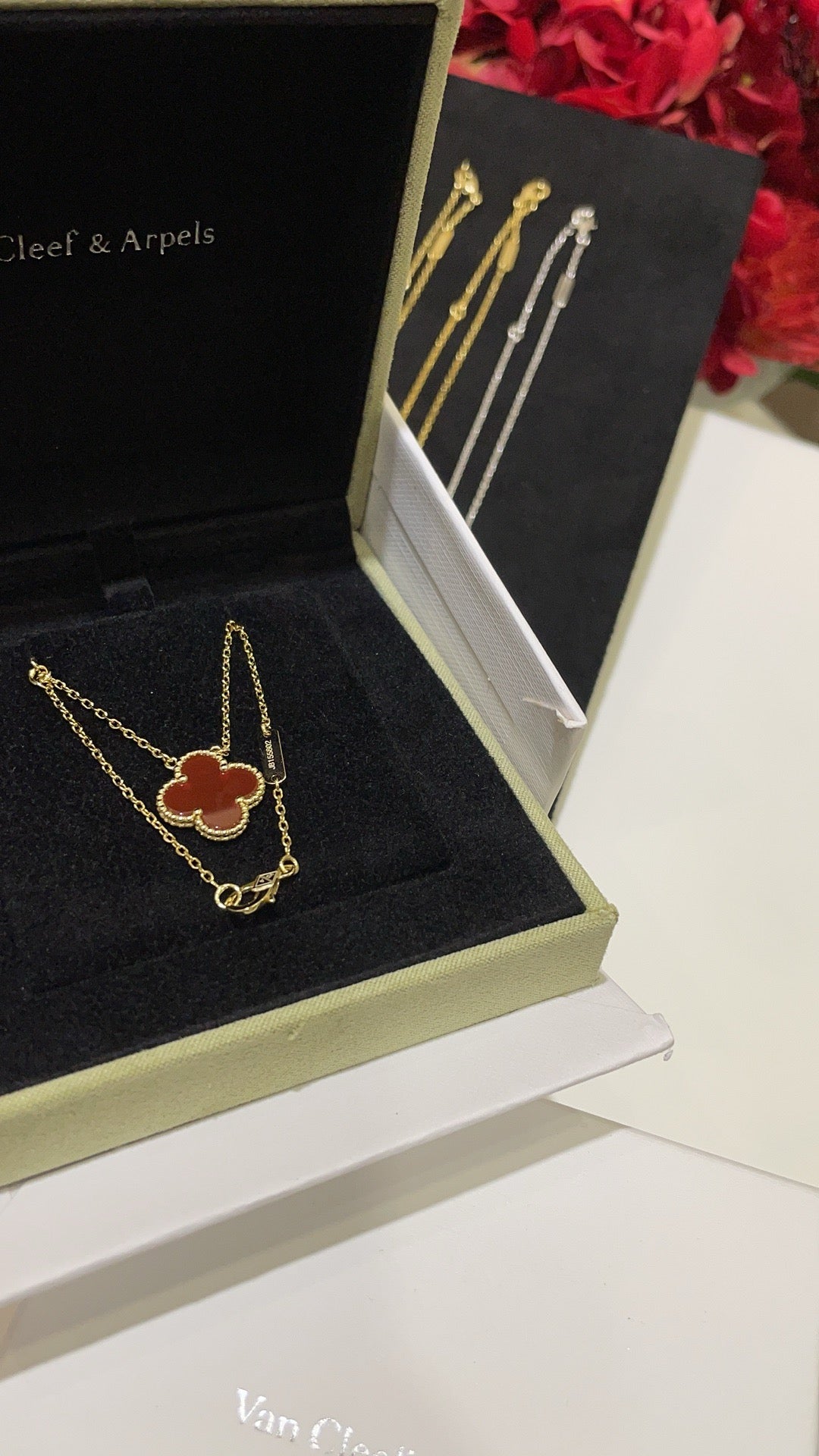 VCA Necklace