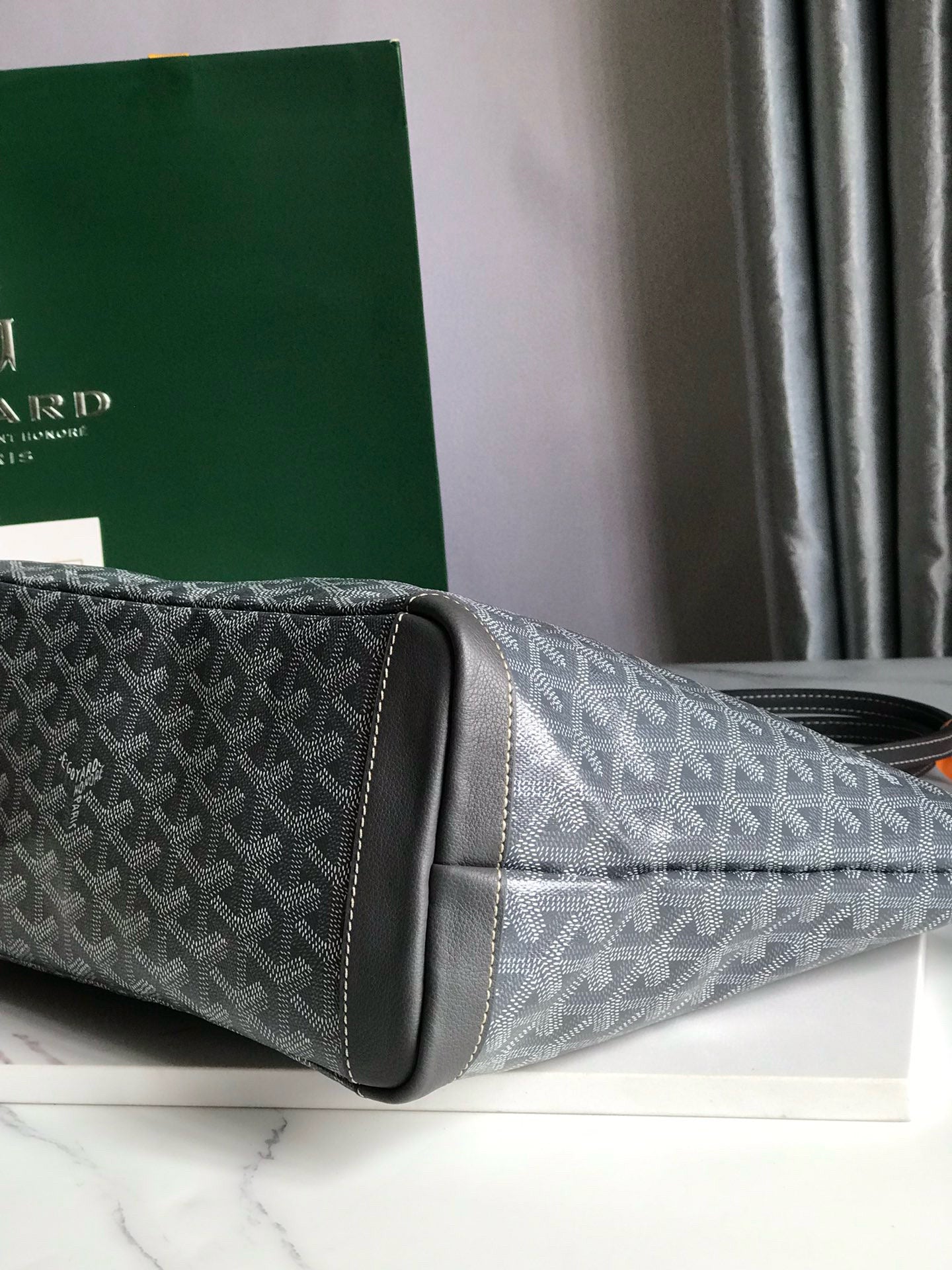 GOY ARTOIS 30*23.5*13