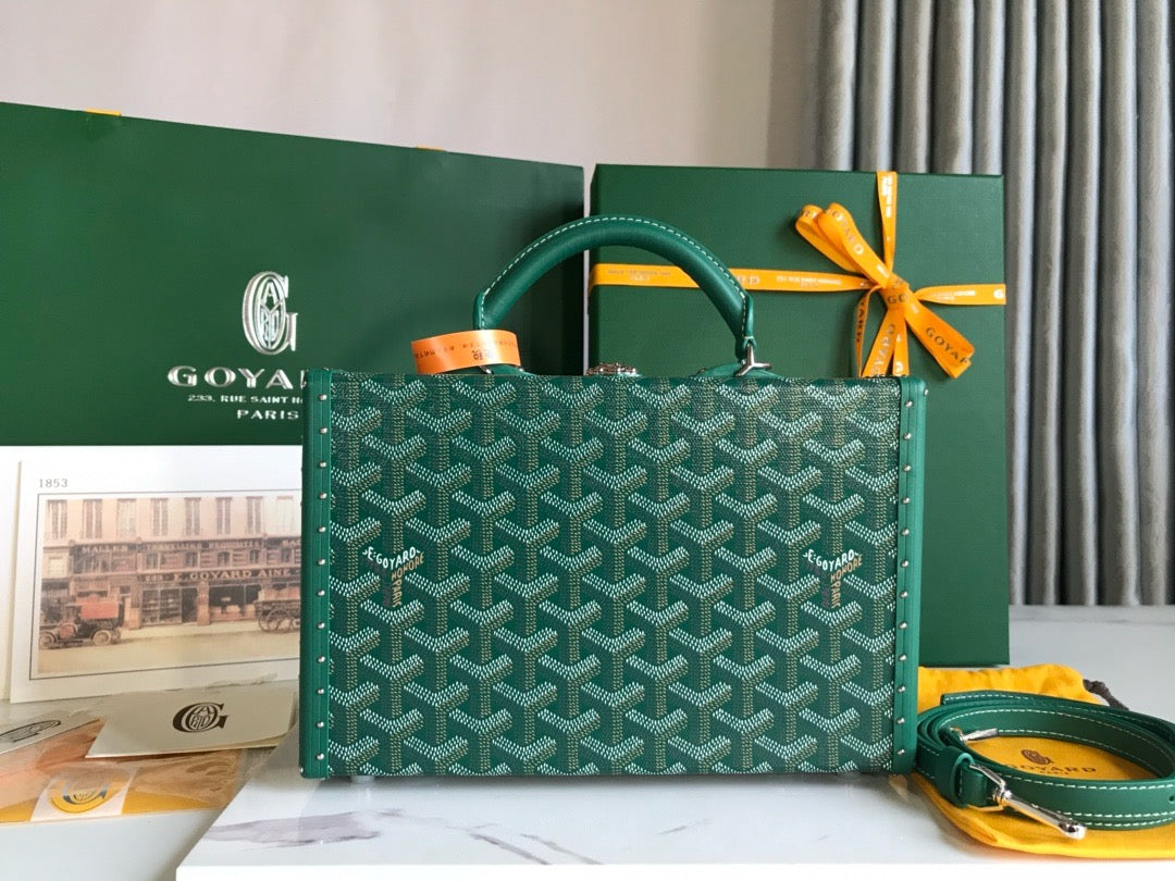 GOY Grand Hôtel 24.5x7.5x17cm