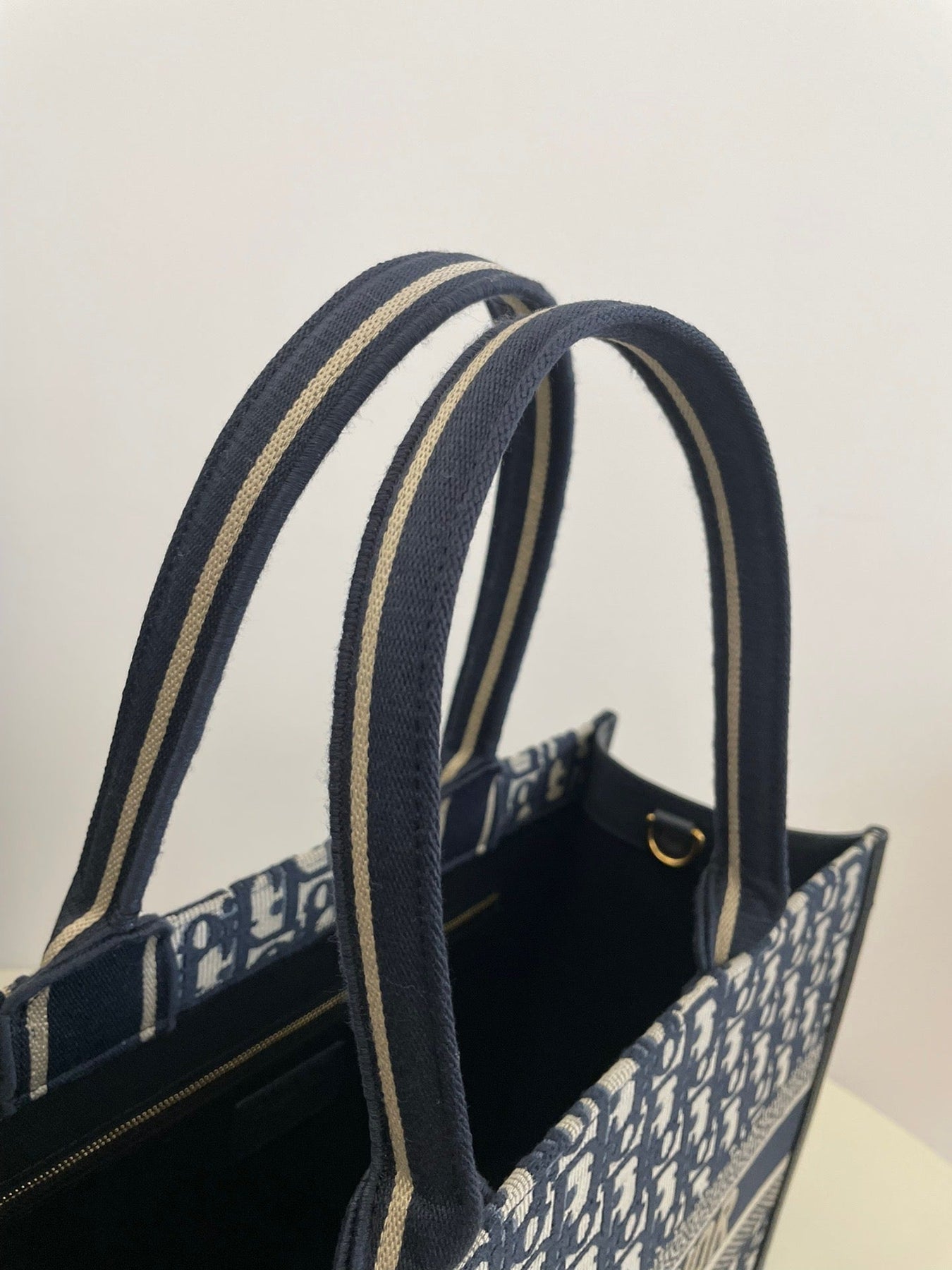DIO Book Tote (36cm)