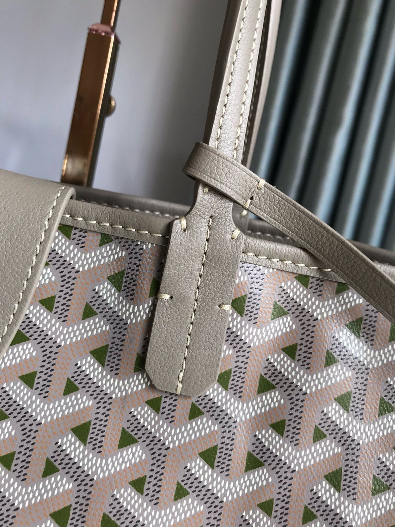 GOY SAINT LOUIS 34*15*28