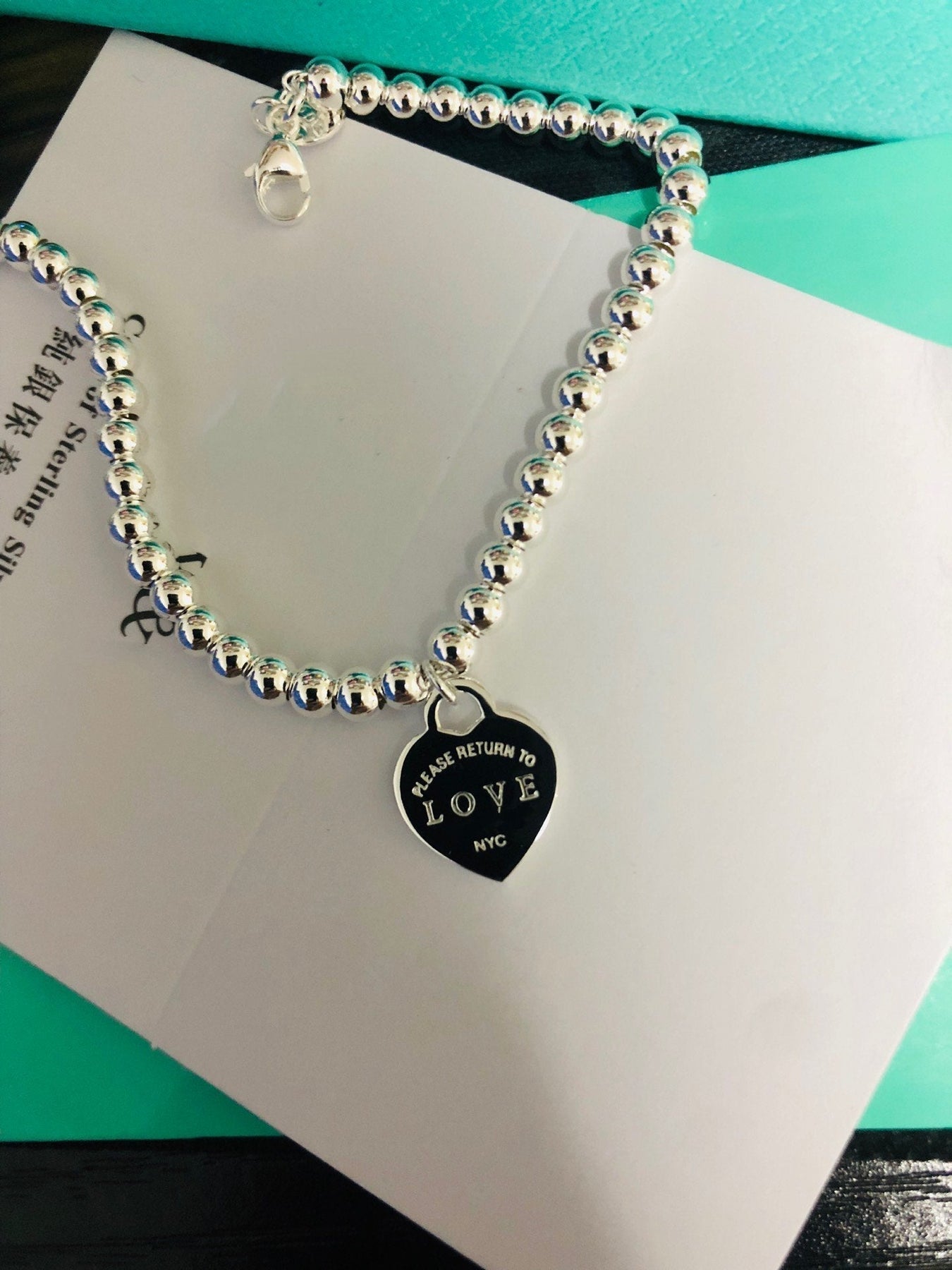 LOVE RED HEART TAG BEAD BRACELET