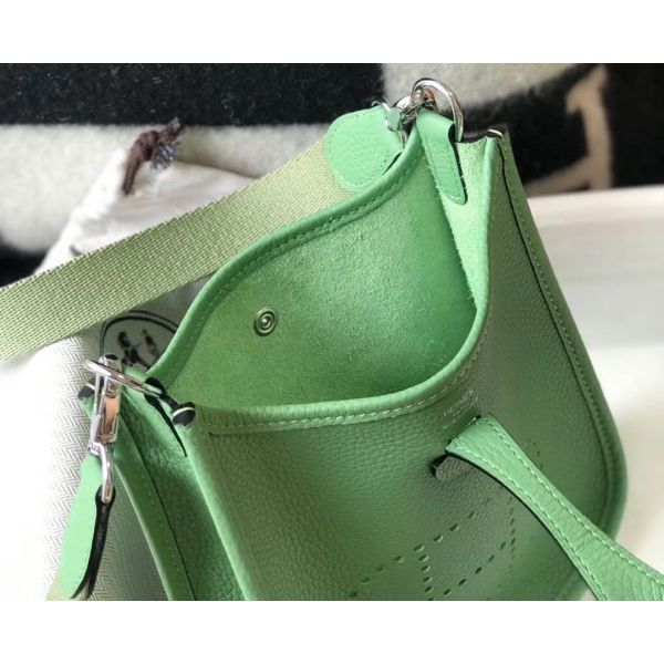 HERM Evelyne III TPM Bag In Vert Criquet Clemence Leather
