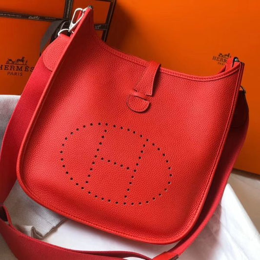 HERM Evelyne III 29 PM Bag In Red Clemence Leather