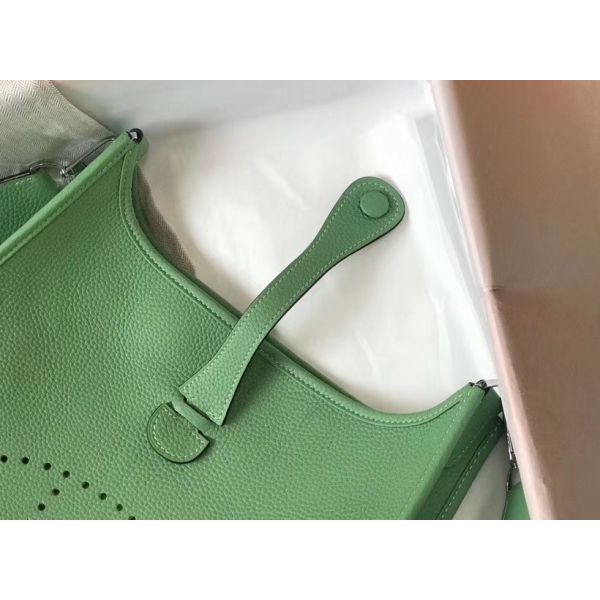 HERM Evelyne III 29 PM Bag In Vert Criquet Clemence Leather