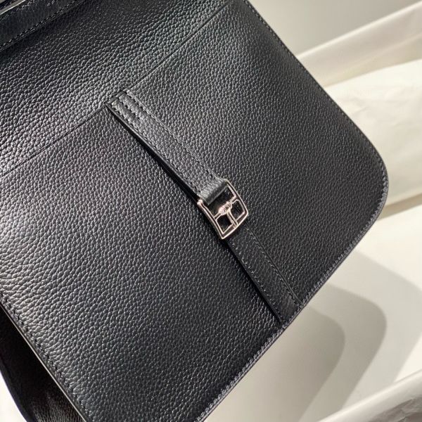 HERM Halzan 25 Bag in Black Clemence Leather