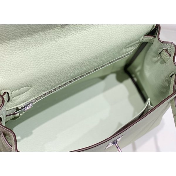 HERM Kelly 25cm Retourne Bag In Vert Fizz Clemence Leather