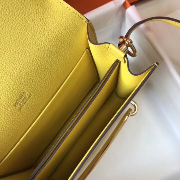 HERM Mini Sac Roulis 18cm Bag In Yellow Evercolor Calfskin