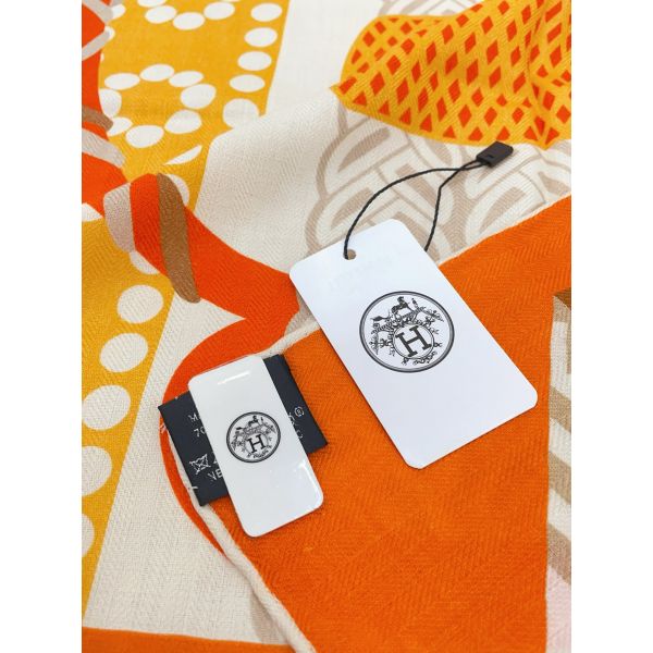 HERM Orange Fantaisie d'Etriers Shawl 140