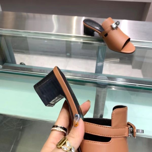 HERM Candy 40mm Sandals In Brown Calfskin