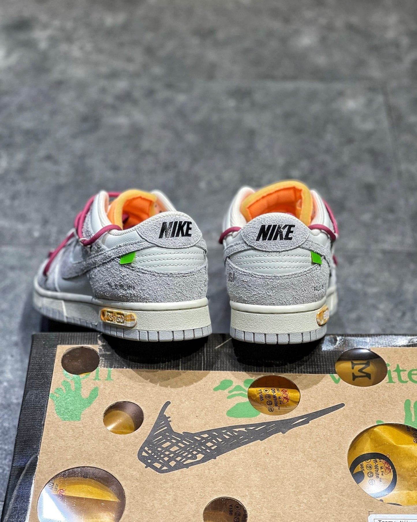 NKE Dunk x Off-White