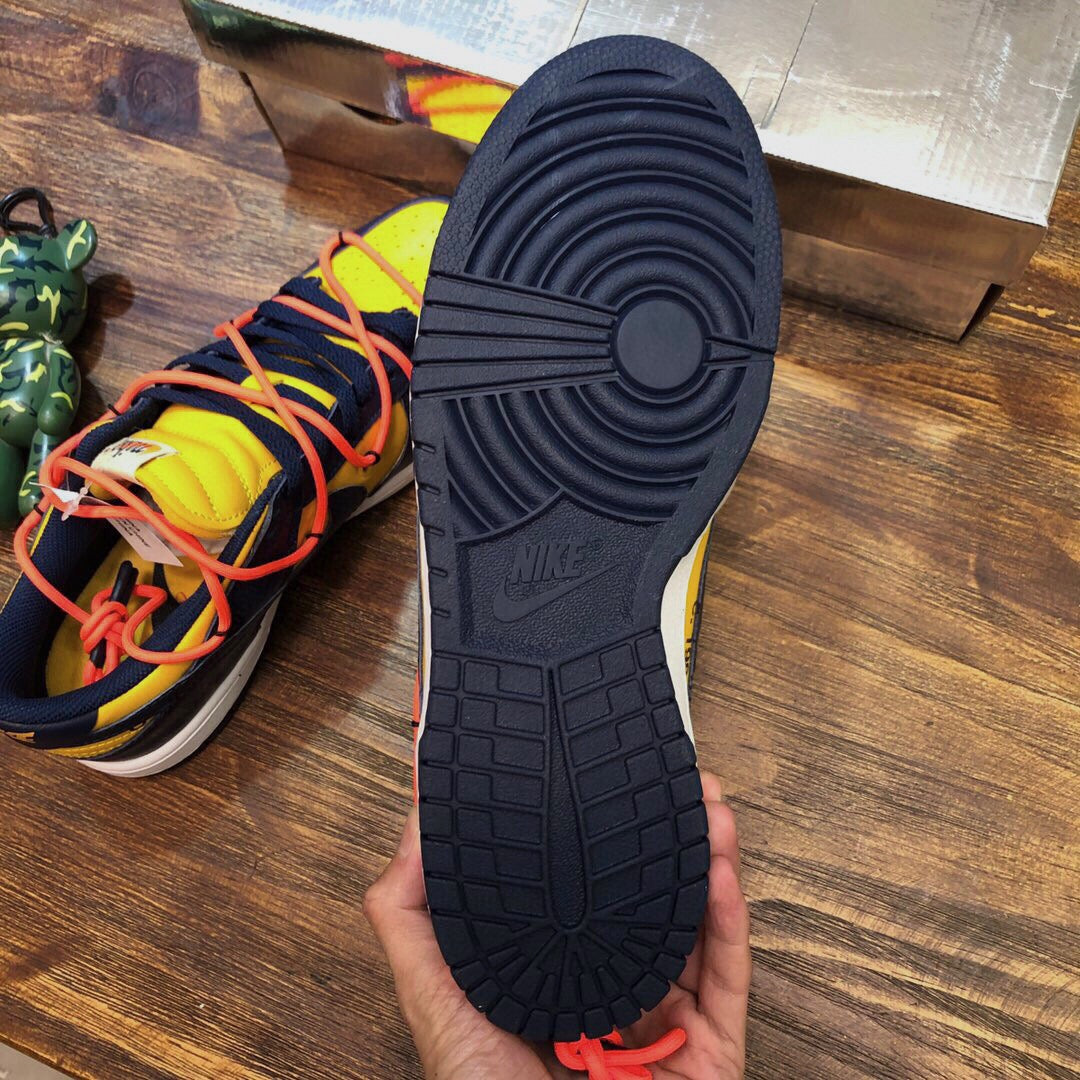NKE x Off-White Dunk