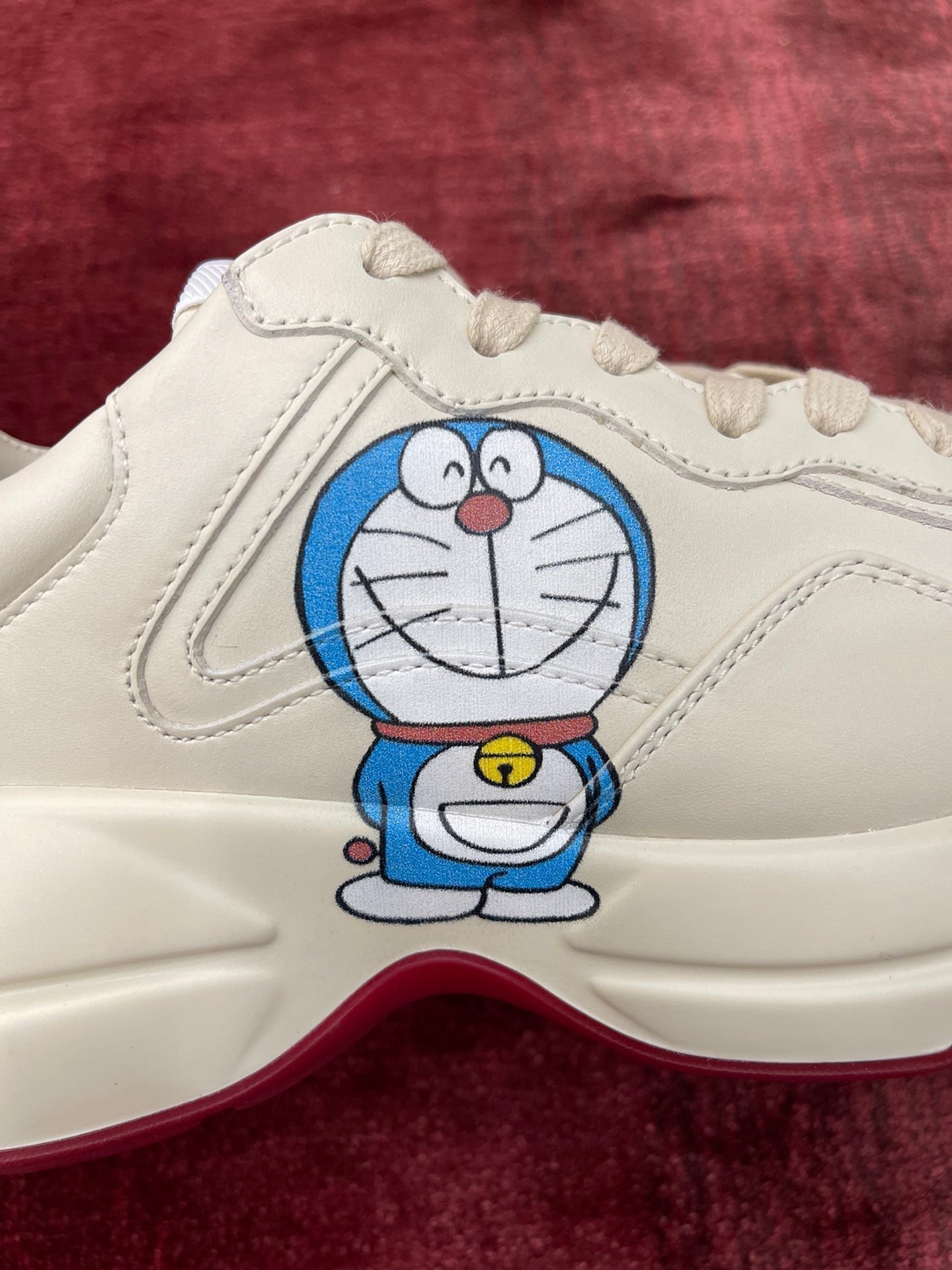 Sneakers & Shoes