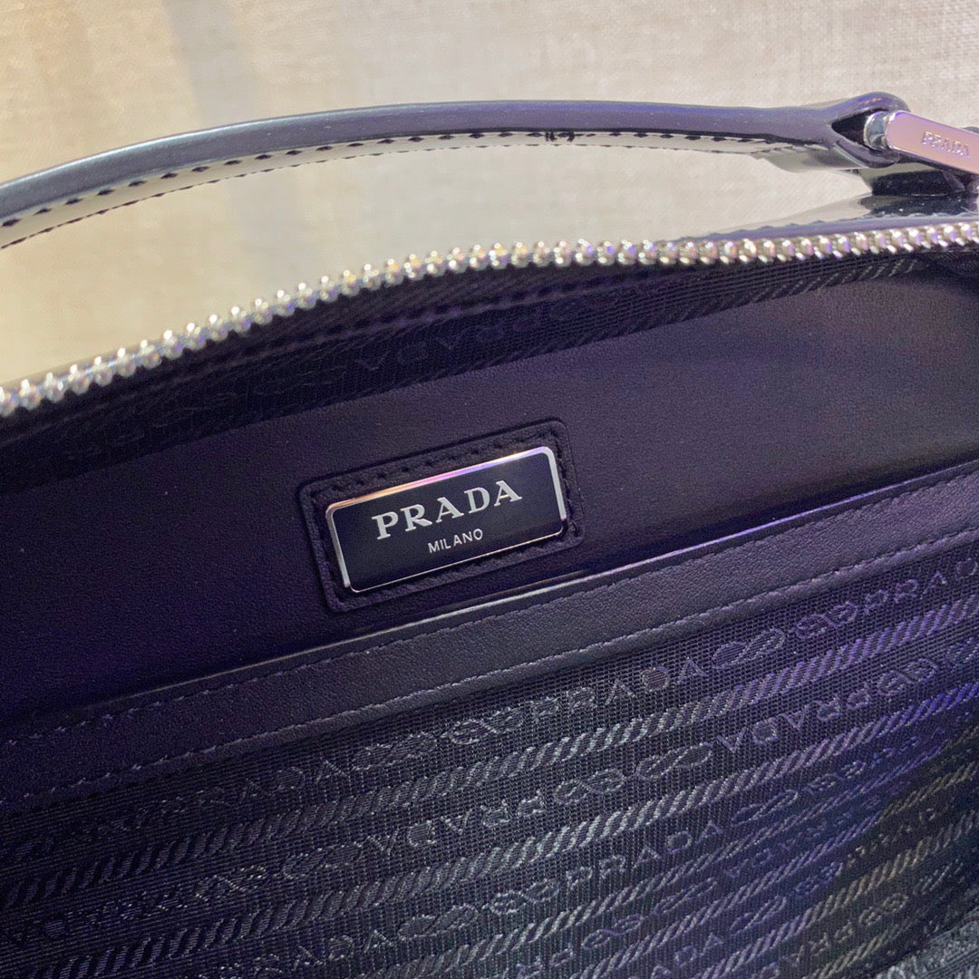 PRA Messenger Bag