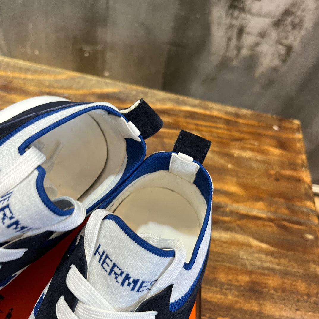 HERM Sneakers