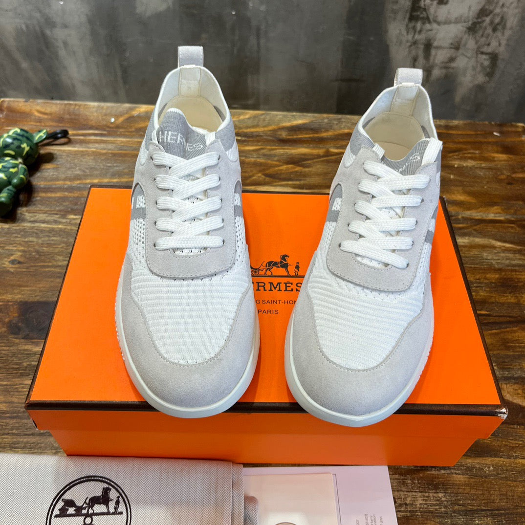 HERM Sneakers