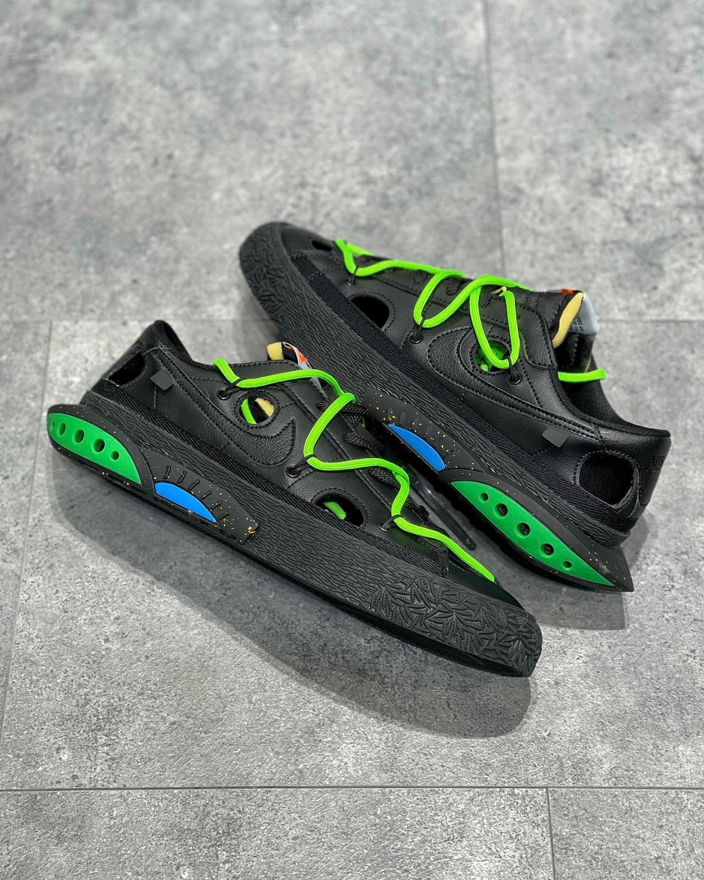 NKE Blazer Low 77 x Off-White