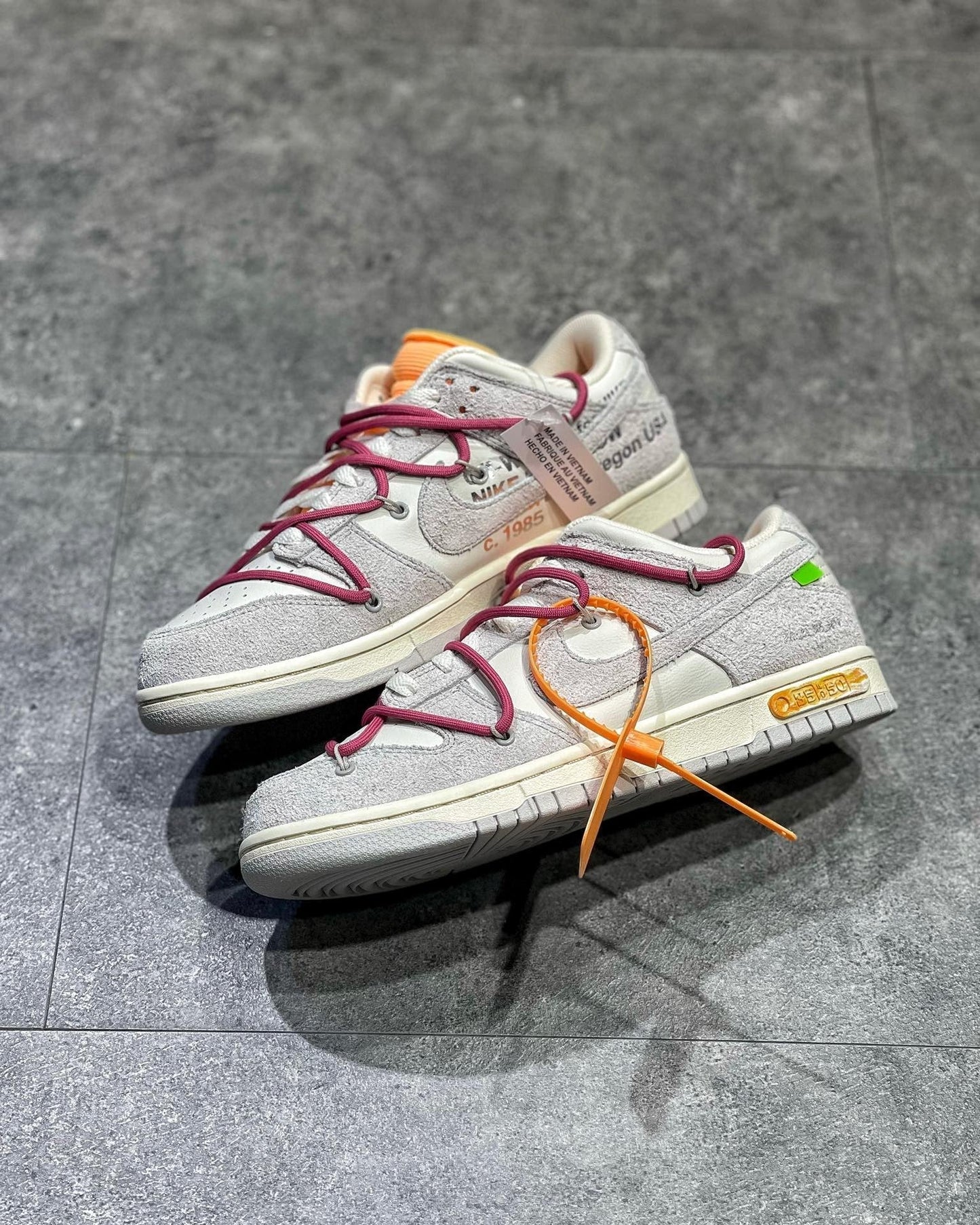 NKE Dunk x Off-White