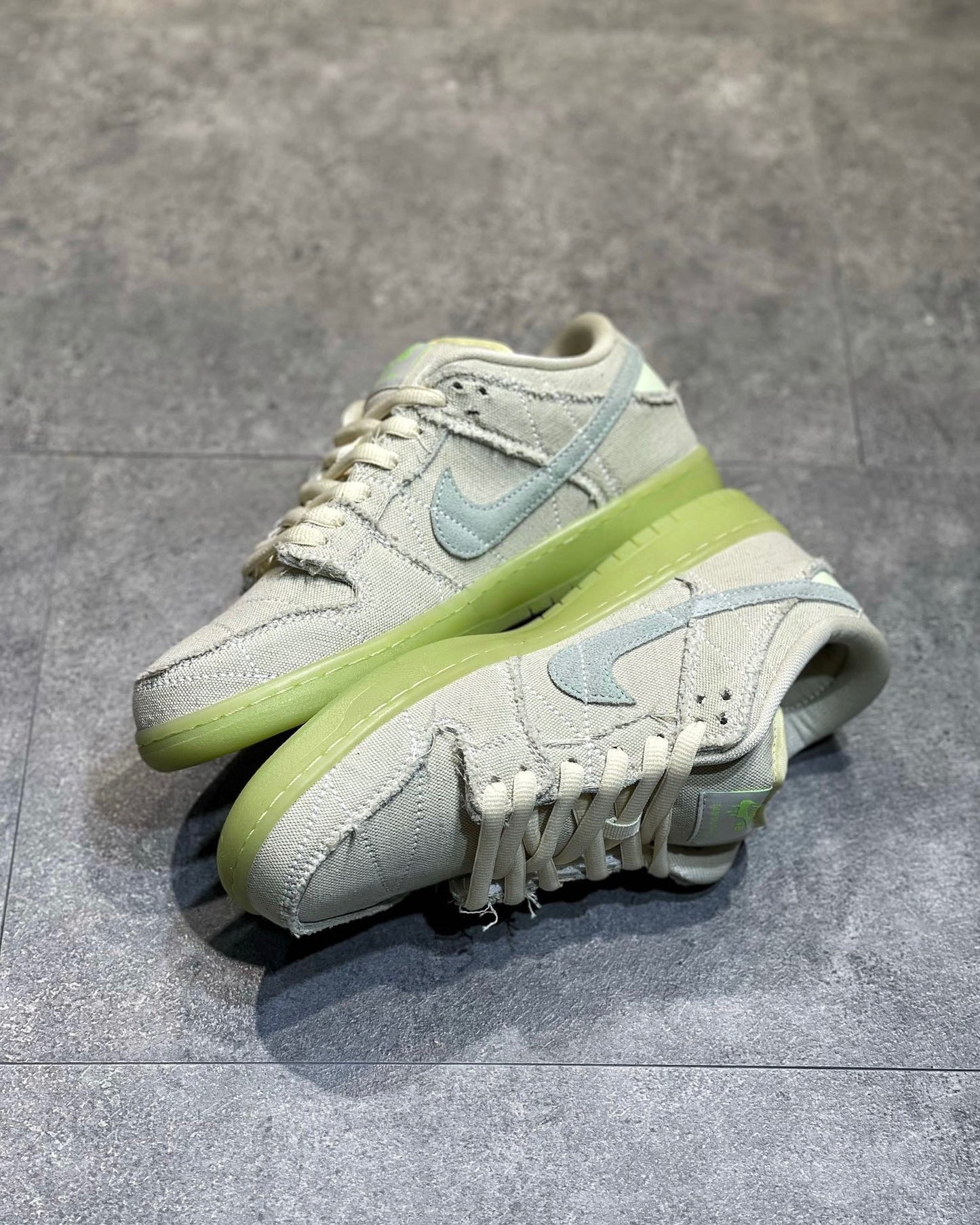 NKE SB Dunk Low Mummy