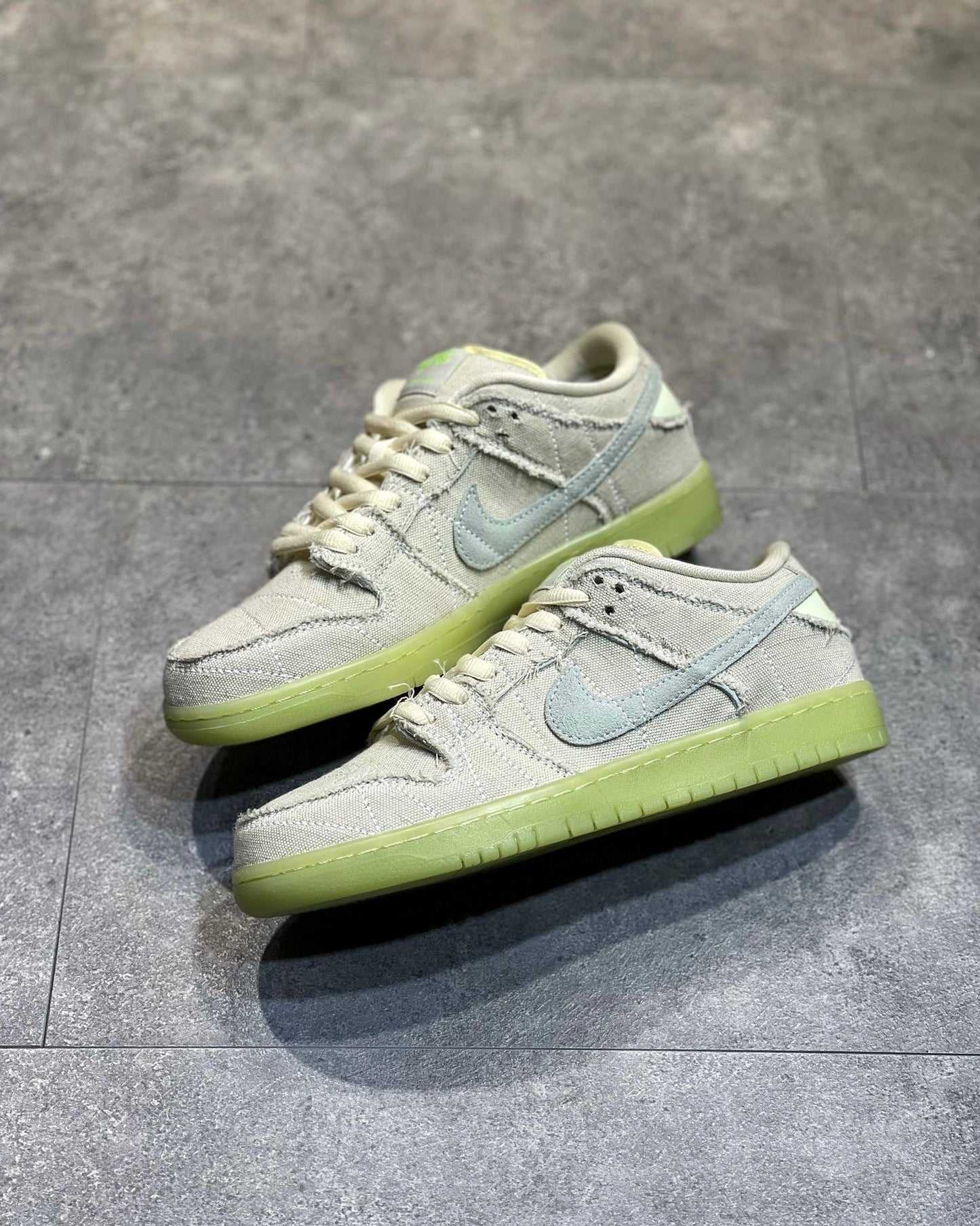 NKE SB Dunk Low Mummy