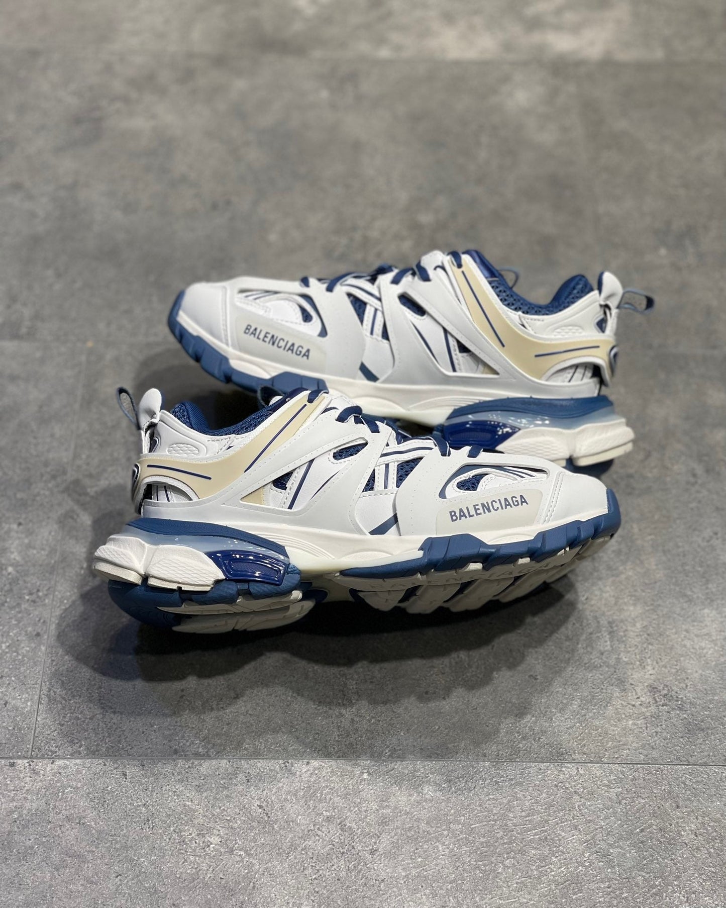 BLCG Sneakers