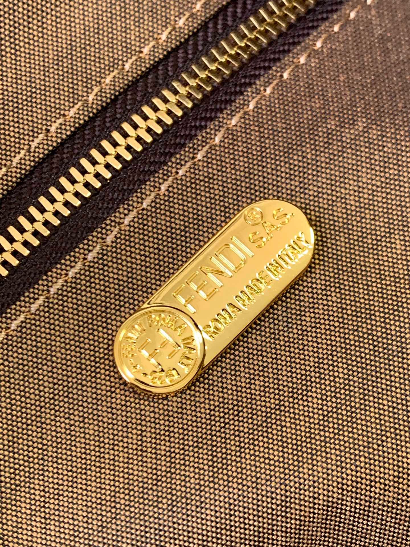 FEN Mini Cube Bag
