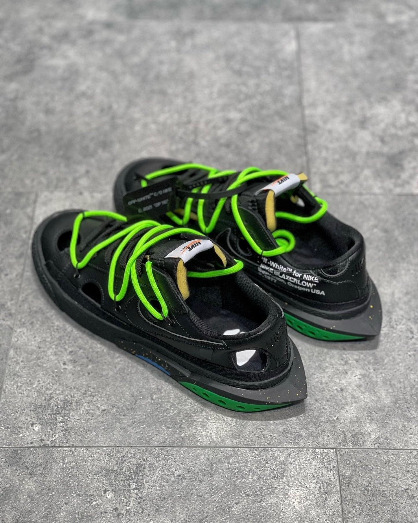 NKE Blazer Low 77 x Off-White